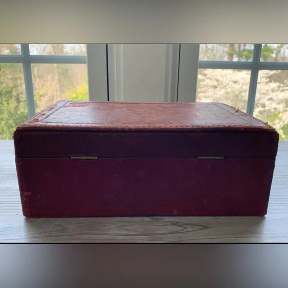 W.W.Winship Boston Antique Box